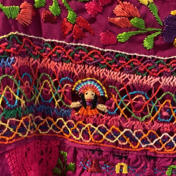 Authentic Mexican Embroidered dress/tunic - Picture 2 of 6